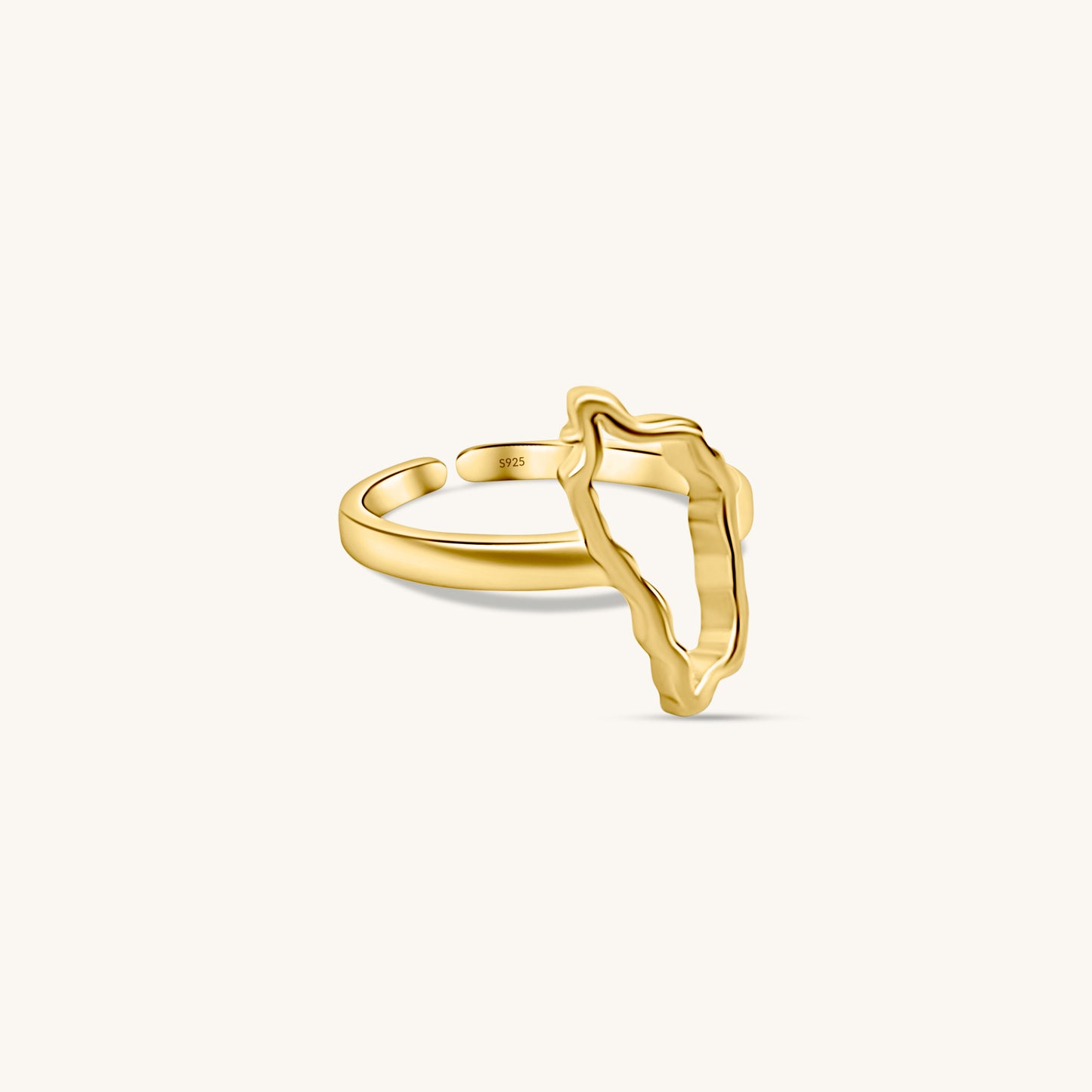 Dominica Silhouette Ring